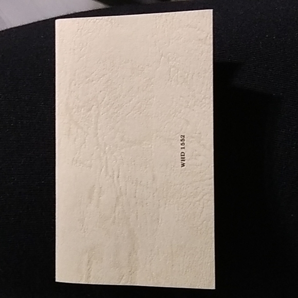 Crowning Touch Collection Brass Cameo - Picture 5 of 6